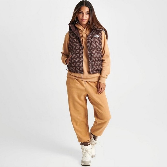 The North Face  Hydrenalit Down Vest Coal brown/monogram print Size Medium - Picture 3 of 16